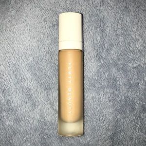 Fenty Beauty Pro Filt’r Soft Matte Foundation